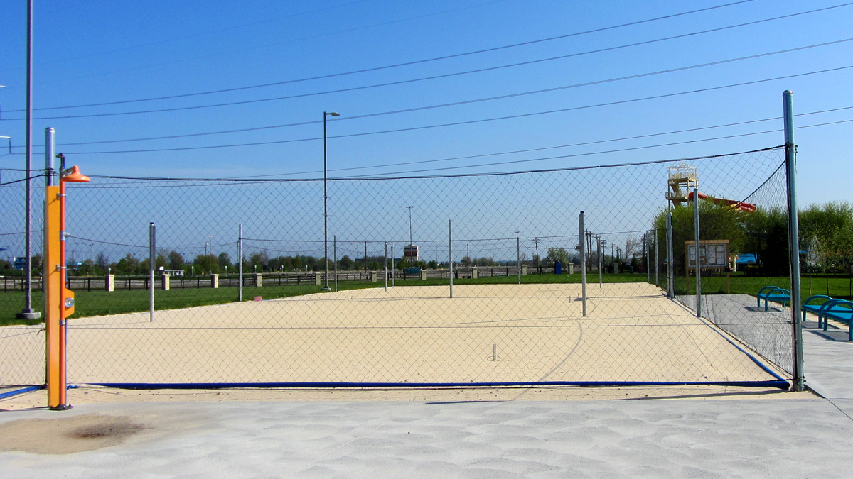 Customized, soft mesh fencing solution by Ashlee Fence.